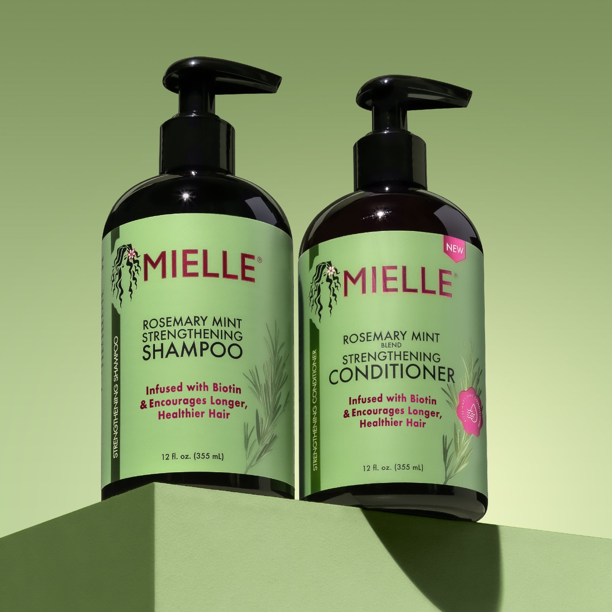 Mielle EU Label Rosemary Mint Strengthening Shampoo
