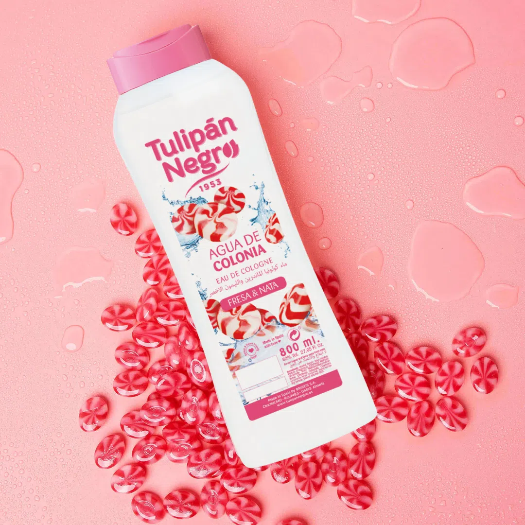 Agua de Colonia Tulipán Negro Fresa y Nata 800 ml